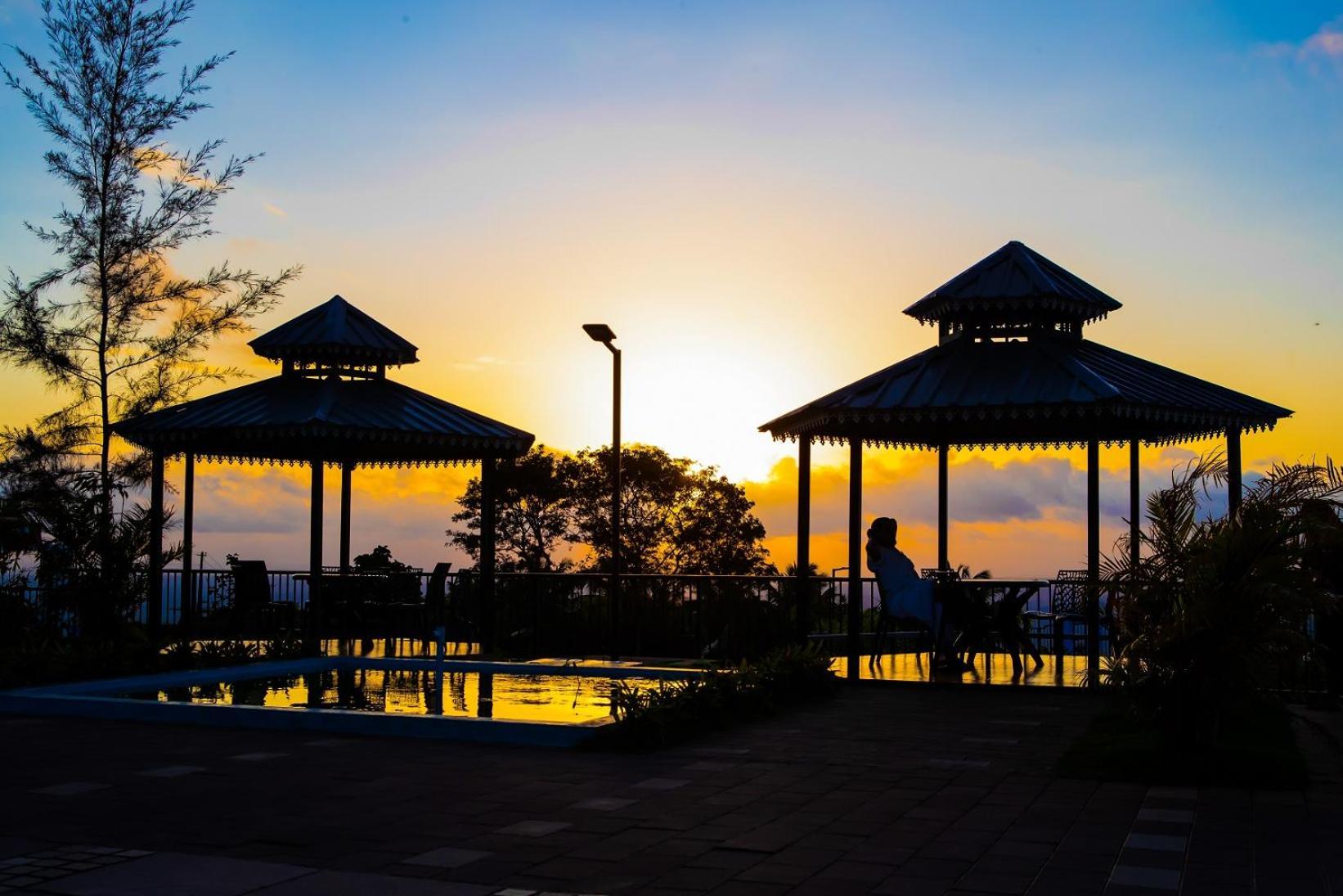 Misty Green Hills Parks & Resorts Kondotty Extérieur photo